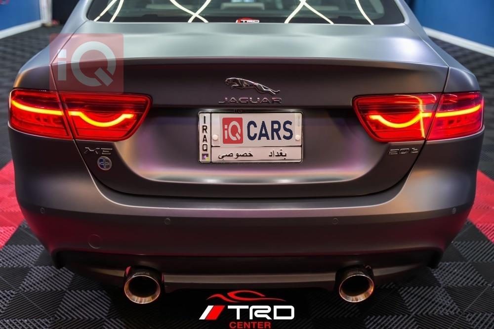 جاكوار XE